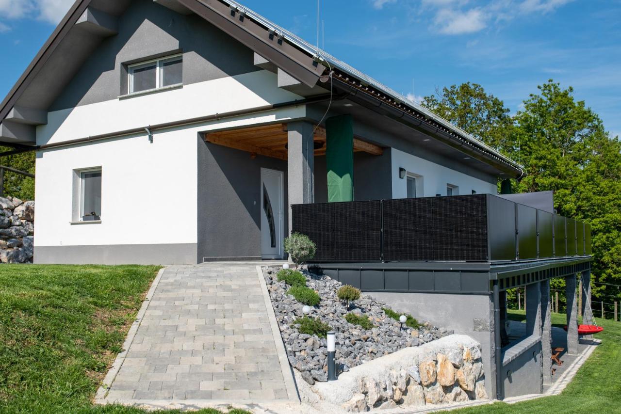 Apartmaji Gracner Dramlje 외부 사진